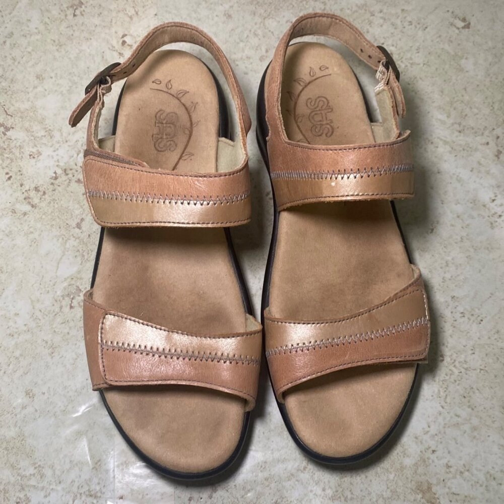 SAS Womens Tan Leather Sandals‎ Adjustable Straps Black Sole Size 8N